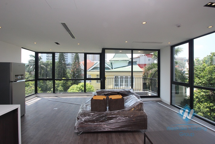 Glass wall 2 bedrooms apartment for rent in Tay Ho.
